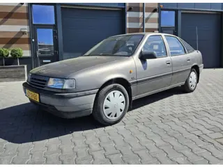 Opel Vectra 1.8i GL NW APK LAGE KM's 3 EIGENAREN