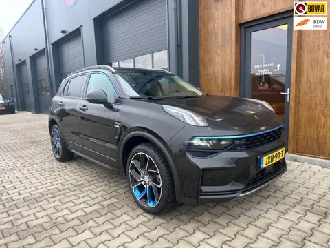 Lynk & Co 01 1.5 l pano l camera 25408 km !!