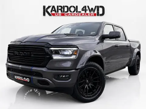 Dodge Ram 1500 5.7 V8 4x4 Crew Cab Sport | Incl. Tonneau cover | Special striping| Wide boddy | Fuel