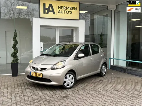 Toyota Aygo 1.0-12V +|5drs|Airco|Elek.Ramen|