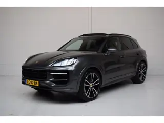 Porsche Cayenne 3.0 E-Hybrid ORG.NED / FACELIFT / NW €161000 / HUD / SPORTUITLAAT / 4 WIELSTURING / 