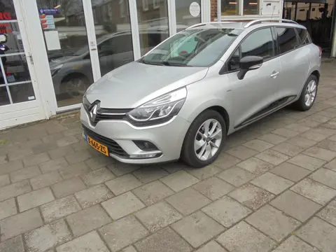 Renault Clio 1.2 Estate 1.2 TCe Limited Trekhaak, Achteruitrij hulp, Airconditioning, Boordcomputer,