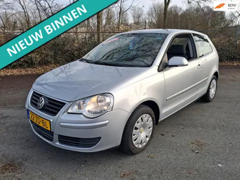 Volkswagen Polo 1.4-16V Optive LEUKE AUTO MET NWE APK