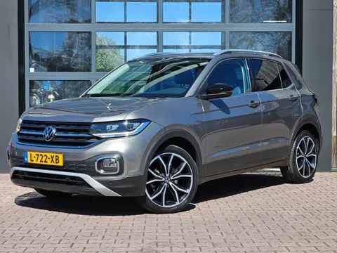 Volkswagen T-Cross 1.0 TSI Style | Automaat | LED | Stoelverwarming | App-connect | ACC | Blind spot