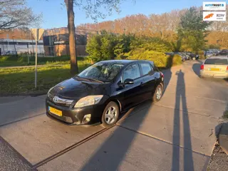 Toyota Auris 1.8 Full Hybrid Aspiration Clima.Navi.