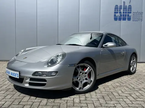 Porsche 911 3.8 Carrera S Coupé Xenon Sportstoelen Pasm PCM Classic met Apple Carplay + Android Auto