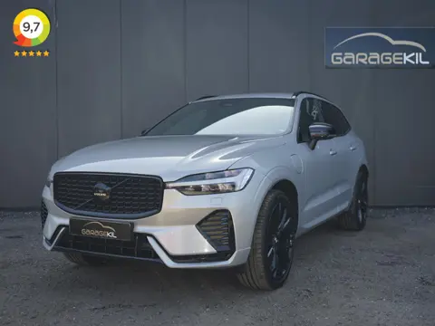 Volvo XC60 2.0 T6 Plug-in hybrid AWD Plus Dark Dealer onderh. / 1ste eigenaar / Harman-Kardon / Lich