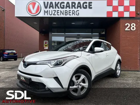 Toyota C-HR 1.8 Hybrid Dynamic // KEYLESS // LED // NAVI // CAMERA // PDC V+A // ADAPTIVE CRUISE // 