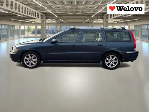 Volvo V70 2.5T Summum Schuifdak, electr. stoelen, distributie vervangen/+Garantie..
