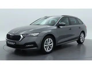 Škoda Octavia Combi 1.5 e-TSI Business Edition (bj 2024)