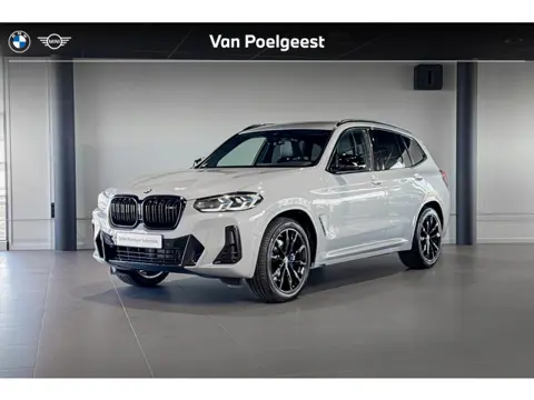 BMW X3 M40i xDrive High Executive | Glazen Panoramadak | Harman Kardon | Head-Up Display | Comfort A