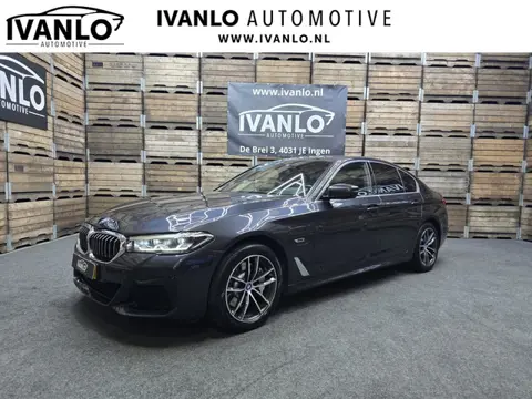 BMW 5-serie 530e Business Edition Plus HUD Navi LED Memory stoelv en koeling LM