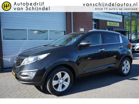 Kia Sportage 1.6 GDI PLUS PACK ORIGINEEL NEDERLANDS CAMERA TREKHAAK NAVIGATIE 17INCH PARKEERSENSOREN