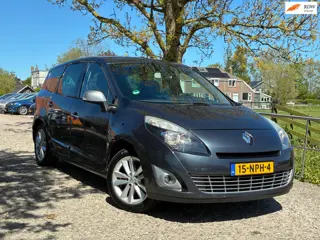 Renault Grand Scénic 1.4 TCe Celsium | 7-Persoons + Cruise + Clima + Navi Nu € 1.975,-!!!
