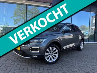 Volkswagen T-Roc 1.5 TSI Sport - Pano/Schuifdak - Navi - Trekhaak - Org.NL