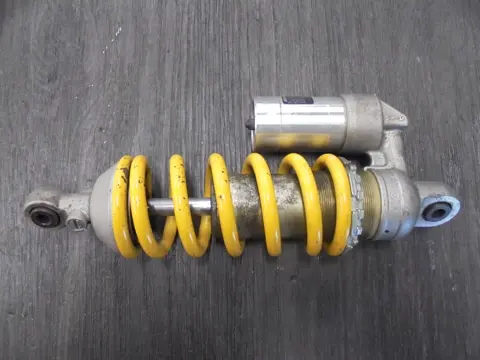 ACHTER SCHOKBREKER Ducati 916 1995 - 2002