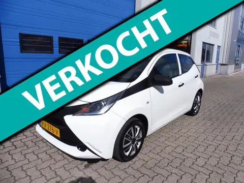 Toyota Aygo 1.0 VVT-i x-fun (gereviseerde motor)