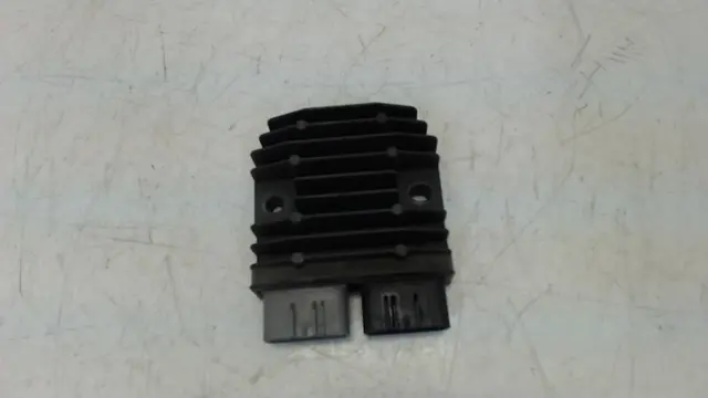 SPANNINGSREGELAAR Yamaha YZF R1 2007 - 2008