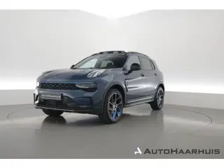 Lynk & Co 01 1.5 PHEV 261PK MY23 | Donkere hemel | S/K-panodak | 360*+ PDC | Adapt. Cruise | Memory 