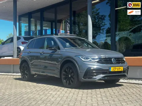 Volkswagen Tiguan eHybrid|R-Line|245PK|CarPlay|Pano