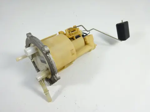 BRANDSTOFPOMP Yamaha TDM 2001 - 2004