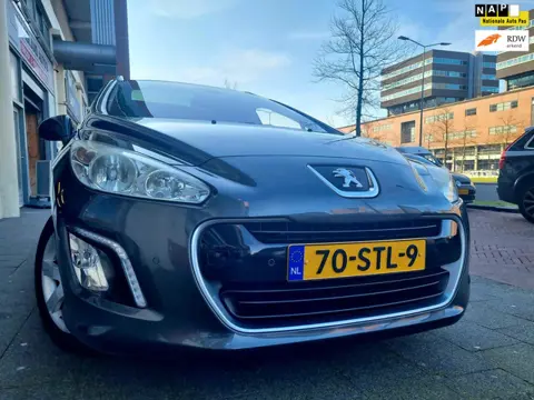 Peugeot 308 SW 1.6 VTi Première Pano Navi ParkSens Trekhaak