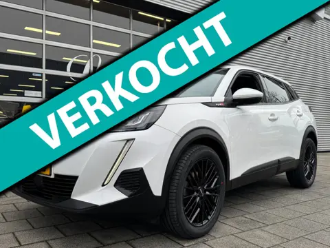 Peugeot 2008 1.2 PureTech Active Pack - Navigatie / Apple CarPlay I Airco I 18" Sport velgen LED I P