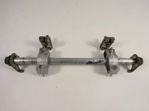 ACHTER AS Yamaha XJ 6 N 2009 - 2015