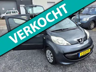 Peugeot 107 1.0-12V XR 5 deurs Airco