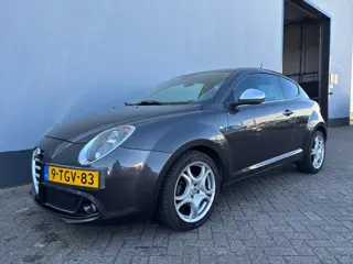 Alfa Romeo MiTo 0.9 TwinAir Distinctive - Lederen Interieur