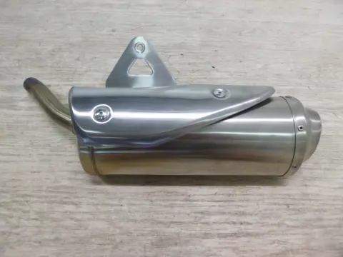 UITLAAT Triumph 675 Street Triple R 2008 - 2012