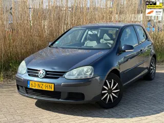 Volkswagen Golf 1.4 FSI Trendline Airco Cruise Trekhaak Nieuwe Apk