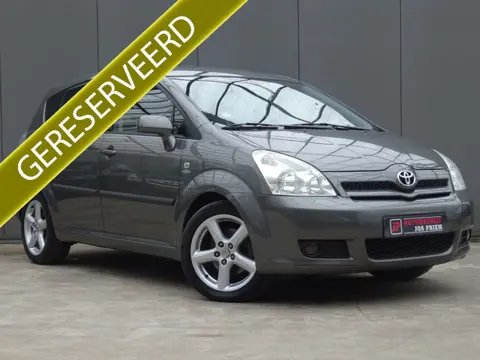 Toyota Corolla Verso 2.2 D-4D Luna * PDC * ECC * 177 PK !!
