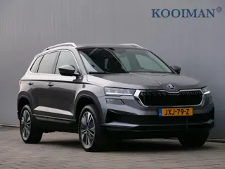 Škoda Karoq 1.5 TSI ACT Business Edition 150 Pk Automaat Apple Carplay / Camera / DAB / PDC