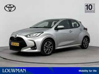 Toyota Yaris 1.5 Hybrid Dynamic (bj 2023, automaat)