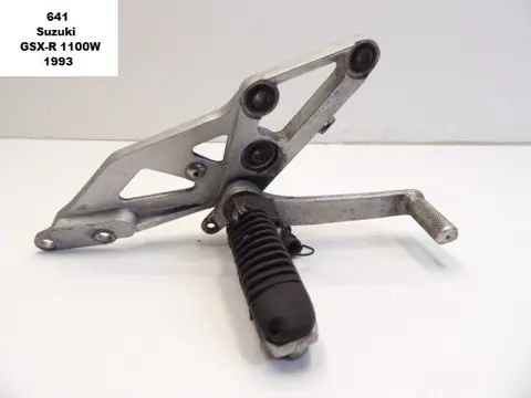 RECHTER SCHETSPLAAT Suzuki GSX R 1100 1993 - 1994
