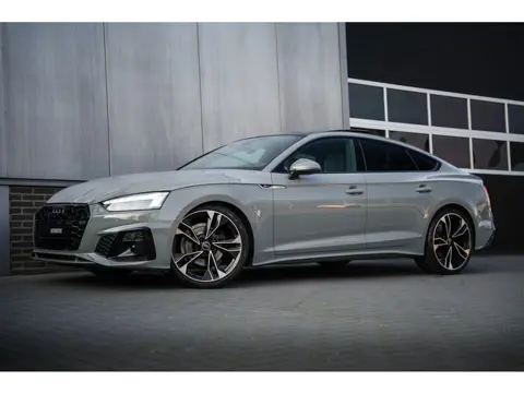 Audi A5 Sportback 35 TFSI 150 pk S edition Competition S-Line /Facelift-Model/Quantum Grijs / RS-Sto