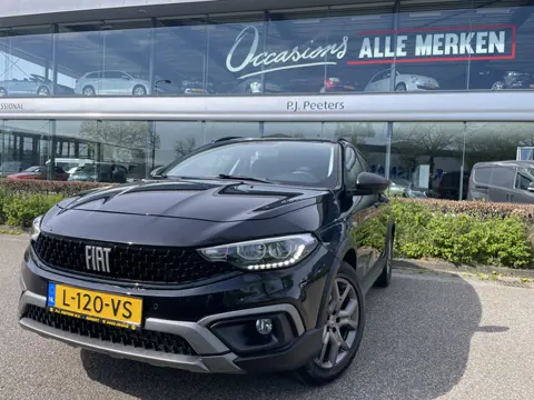 Fiat Tipo Cross 1.0 City Cross Achteruitrijcamera - Airco - Cruise control - Dakrails - Licht metale