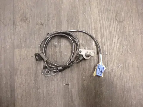 ABS SENSOR VOOR Honda CB 650 F 2014 - 2016