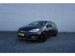 Opel Astra Sports Tourer 1.4 Turbo Sport + Climate / Navi / Cruise / Camera / Elektr. ramen / Parkee