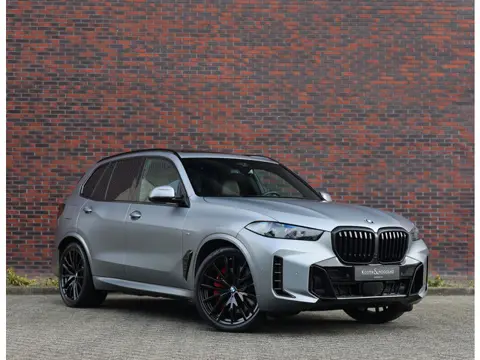 BMW X5 50e xDrive | Pano - Trekhaak - Coffee (bj 2025)
