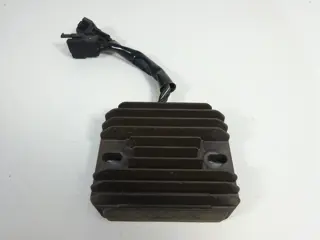 SPANNINGSREGELAAR Suzuki DL 650 V STROM 2003 - 2011