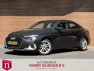 Audi A3 Limousine 30 TFSI Advanced edition Navi / Carplay / Stoelverwarming / Clima / Adapt. Cruise