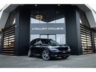 BMW X5 xDrive45e Executive - M Sport | Panorama | Luchtvering | 360 Camera