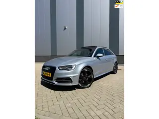 Audi A3 Sportback 1.4 e-tron | 19" Rotor | Pano | S-Line interieur