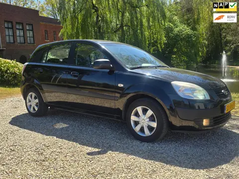 Kia Rio 1.4 LXE 5-deurs *apk:06-2027*