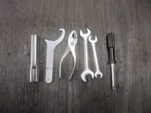 GEREEDSCHAPSET Suzuki GSR 750 2011 - 2016
