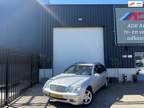 Mercedes-Benz C-klasse Combi 240 Elegance 4-Matic 4x4/AUTOMAAT/STOELVERW/TREKHAAK/CRUISE