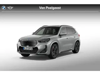 BMW iX1 eDrive20 67 kWh M Sport Edition | M Sportpakket Pro | Innovation Pack | Travel Pack | Trekha