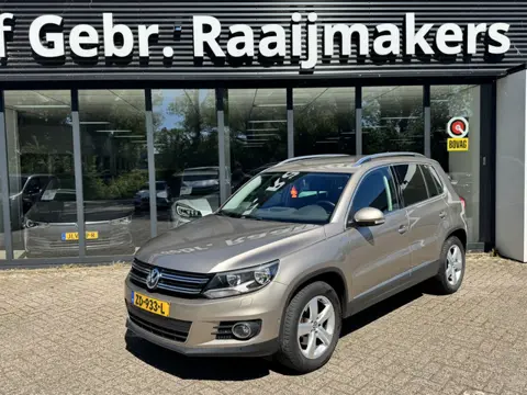 Volkswagen Tiguan 1.4 TSI R-Line Edition*Navigatie*Stoelverwarming*EXPORT EX BPM*